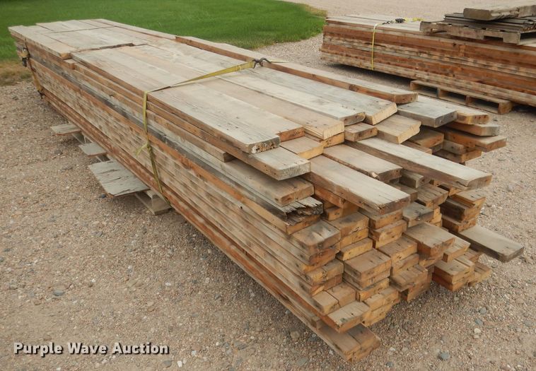 image for item DG4564 Metal frame building