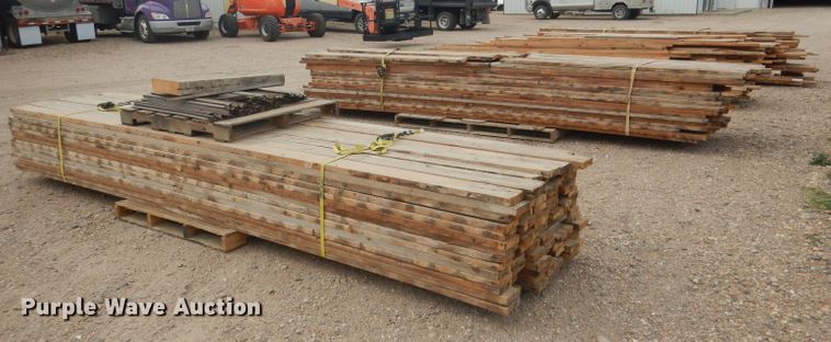 image for item DG4564 Metal frame building