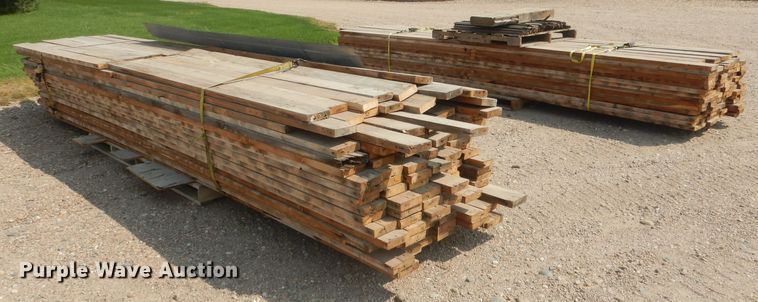 image for item DG4564 Metal frame building