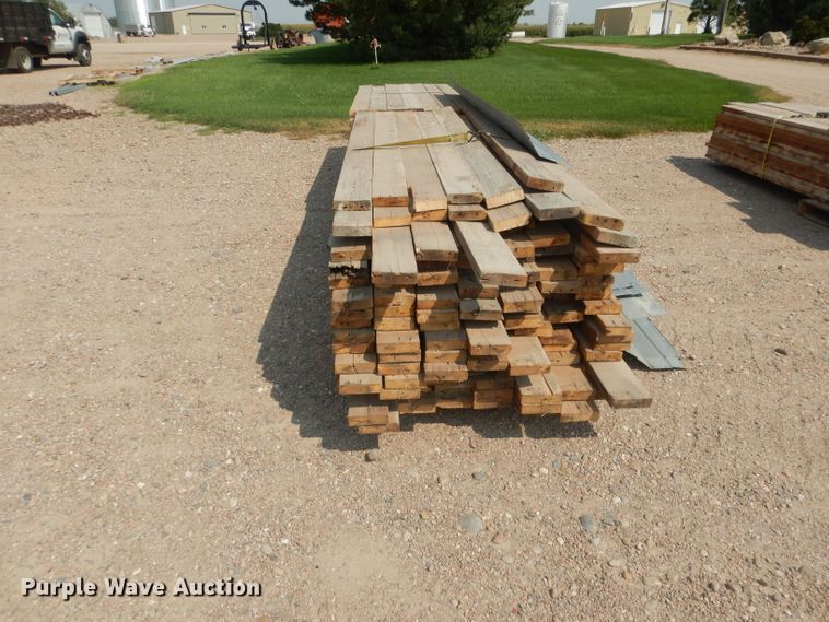 image for item DG4564 Metal frame building