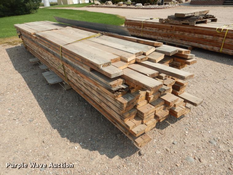 image for item DG4564 Metal frame building