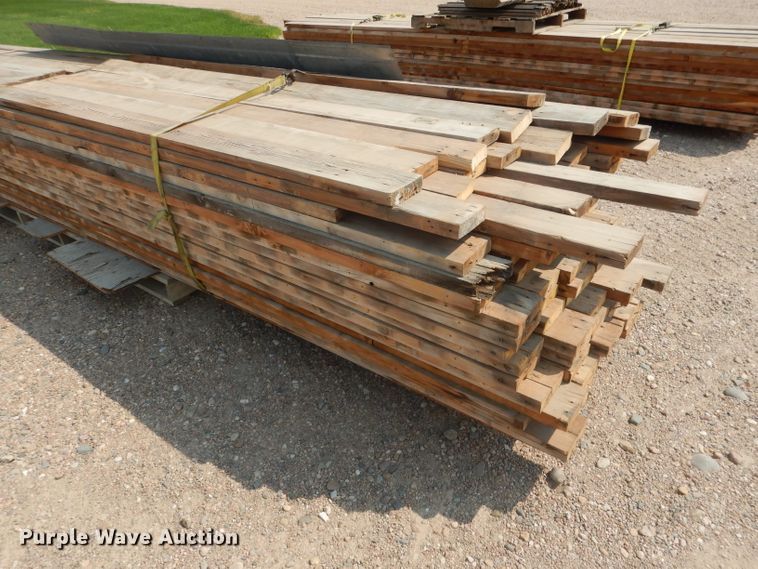 image for item DG4564 Metal frame building