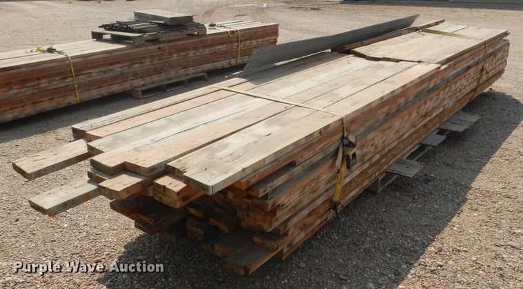 image for item DG4564 Metal frame building