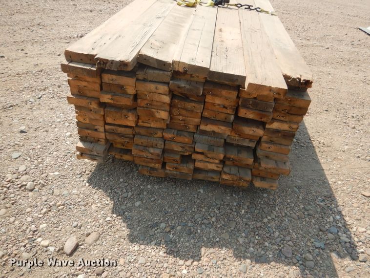 image for item DG4564 Metal frame building