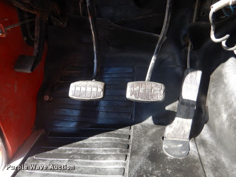 image for item DG4580 1971 International 1210  pickup truck