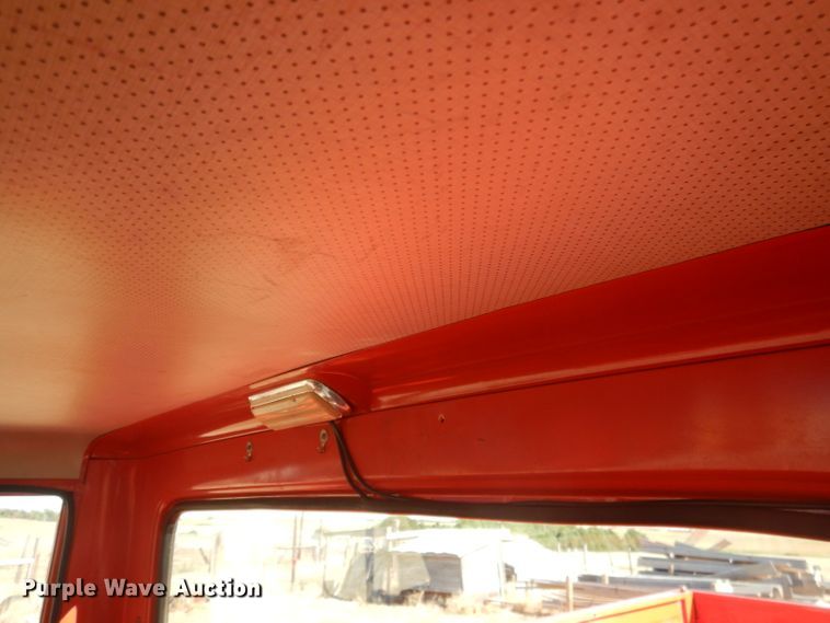 image for item DG4580 1971 International 1210  pickup truck