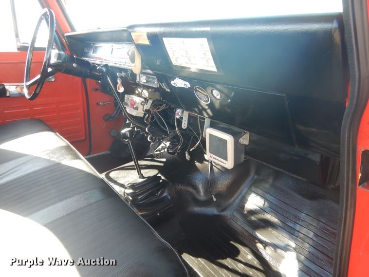 image for item DG4580 1971 International 1210  pickup truck