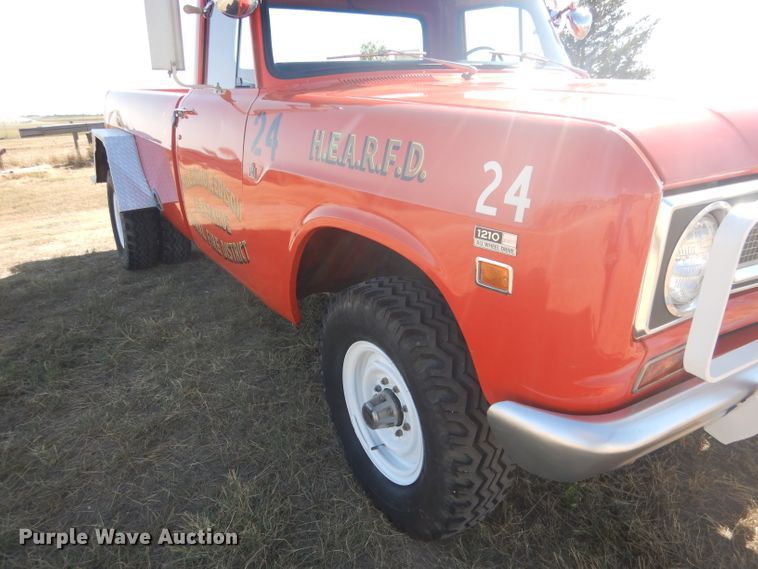 image for item DG4580 1971 International 1210  pickup truck