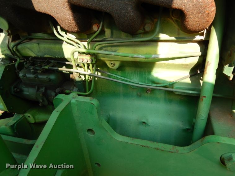 image for item DG6913 John Deere 2350  tractor