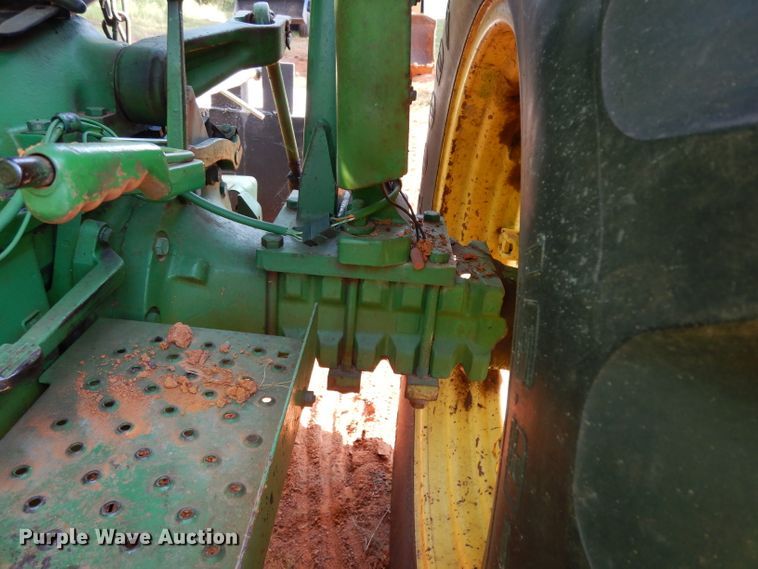 image for item DG6913 John Deere 2350  tractor