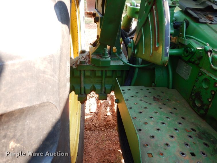 image for item DG6913 John Deere 2350  tractor