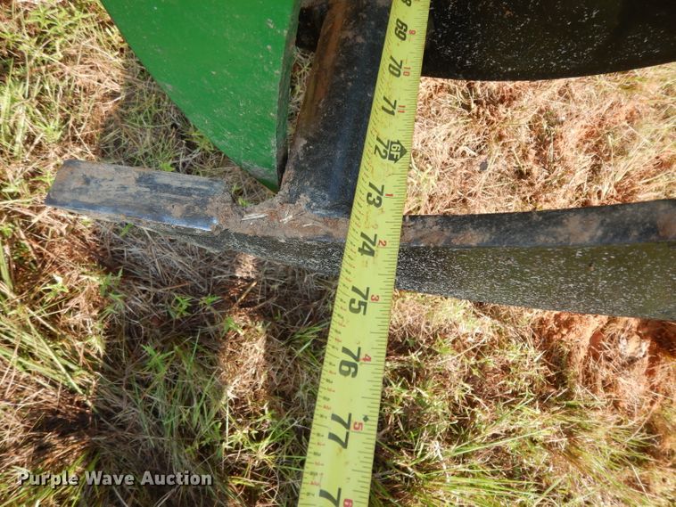 image for item DG6913 John Deere 2350  tractor