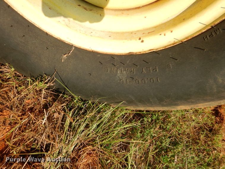 image for item DG6913 John Deere 2350  tractor