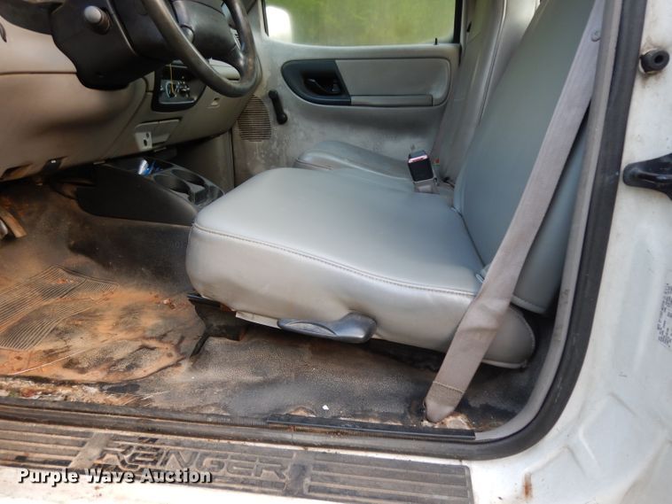 image for item DG6914 1999 Ford Ranger  pickup truck