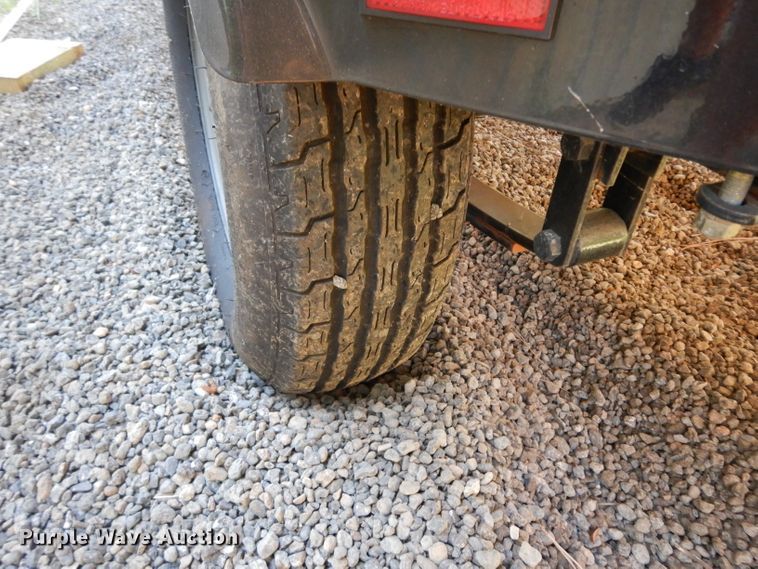 image for item DG6916 2004 Sun Tracker Bass Buggy 18  boat