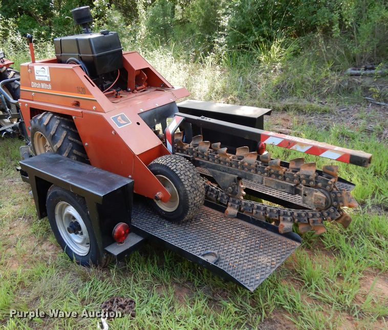 image for item DG6925 Ditch Witch 1420  trencher