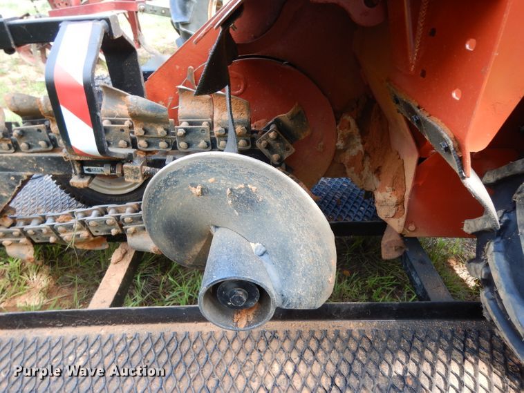 image for item DG6925 Ditch Witch 1420  trencher