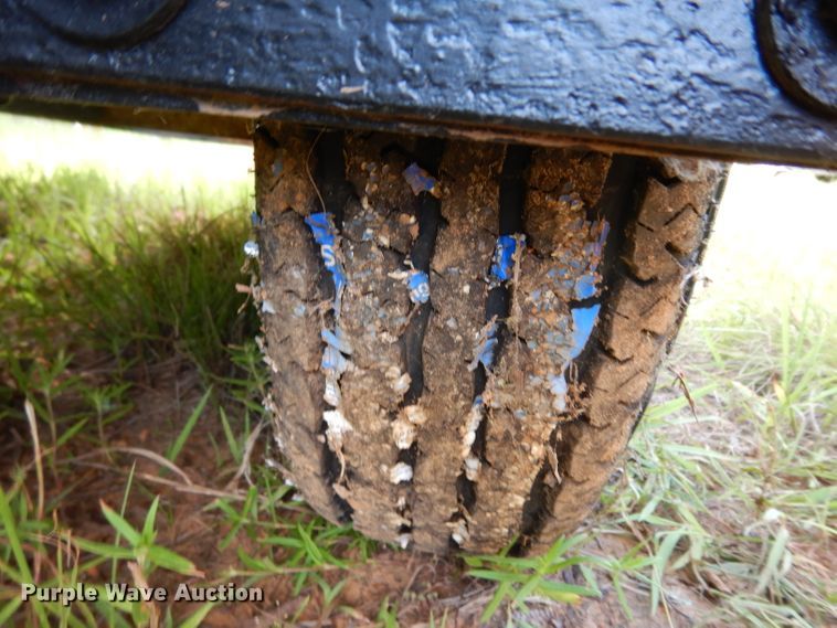 image for item DG6925 Ditch Witch 1420  trencher