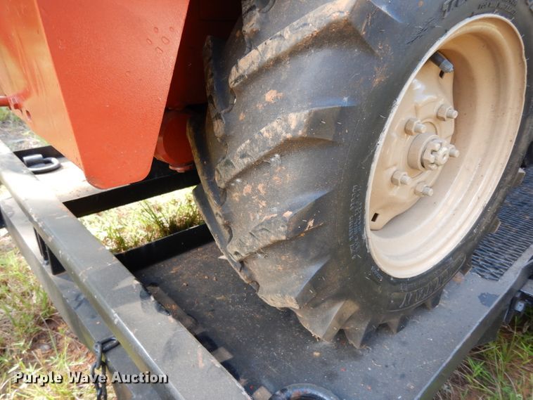image for item DG6925 Ditch Witch 1420  trencher