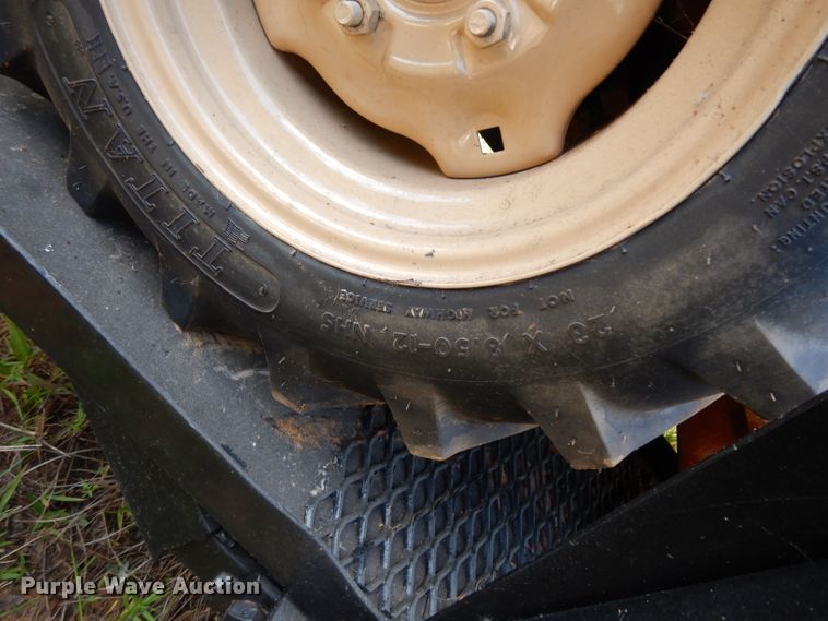 image for item DG6925 Ditch Witch 1420  trencher