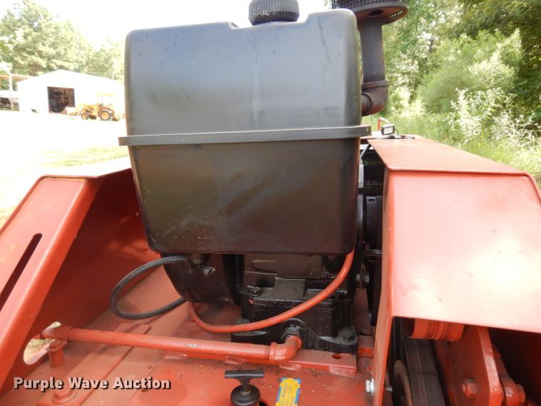 image for item DG6925 Ditch Witch 1420  trencher