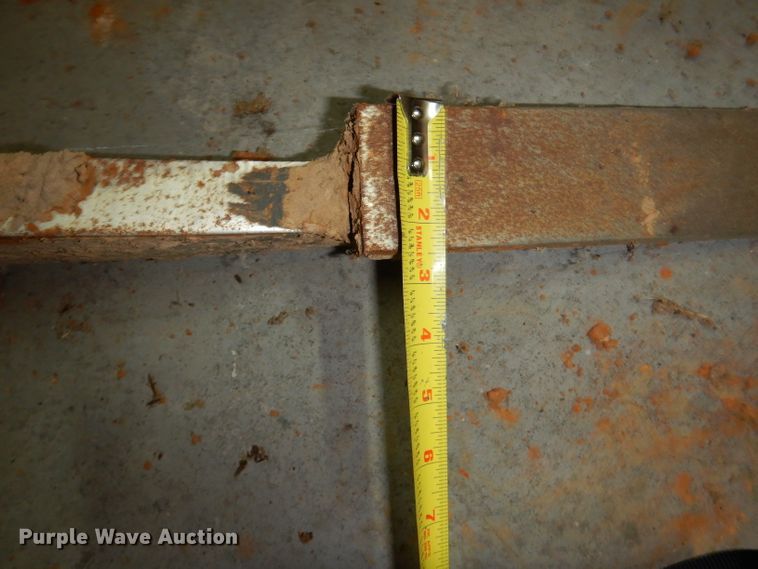 image for item DG6931 Tufline 1S-28 subsoiler