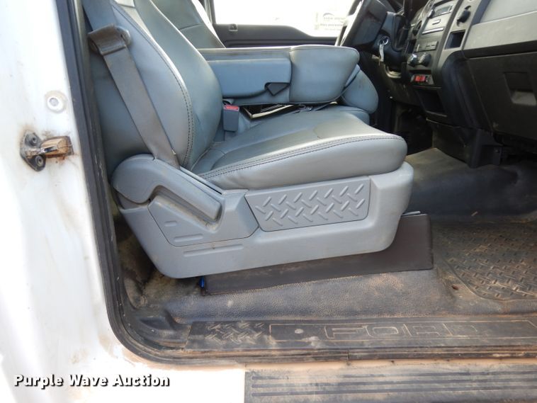 image for item DG6995 2011 Ford F150  pickup truck