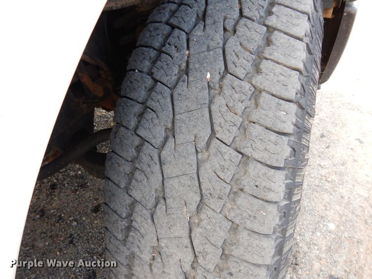 image for item DG6995 2011 Ford F150  pickup truck