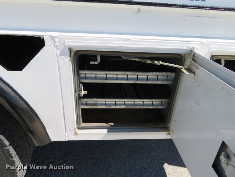 image for item DH1149 2006 GMC C8500  flatbed truck with crane