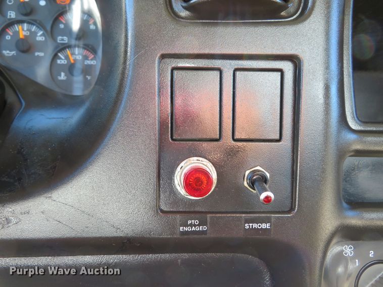 image for item DH1149 2006 GMC C8500  flatbed truck with crane