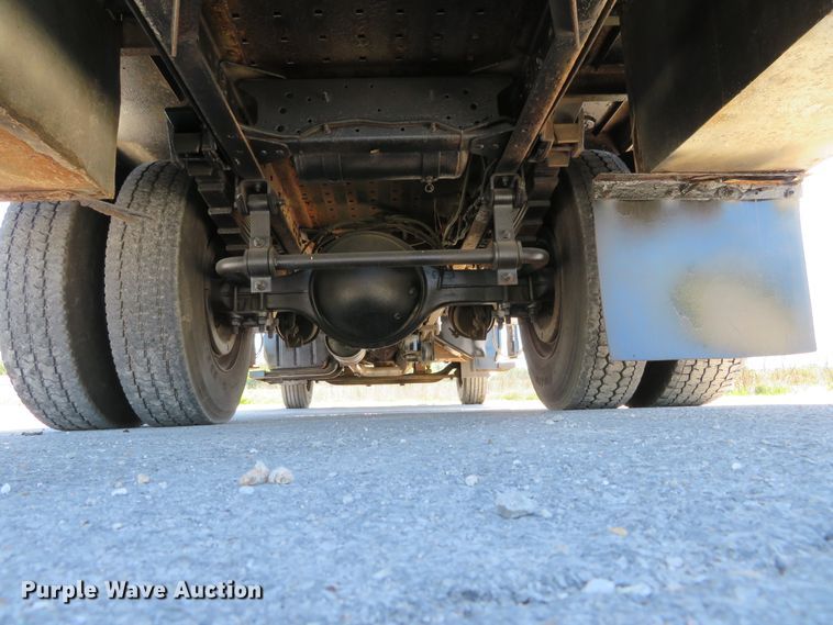 image for item DH1149 2006 GMC C8500  flatbed truck with crane