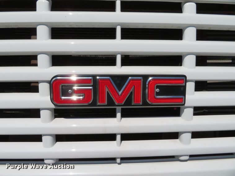 image for item DH1149 2006 GMC C8500  flatbed truck with crane