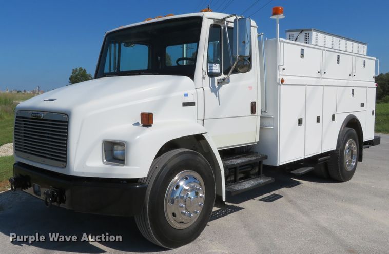 image for item DH1151 2001 Freightliner FL70  service truck