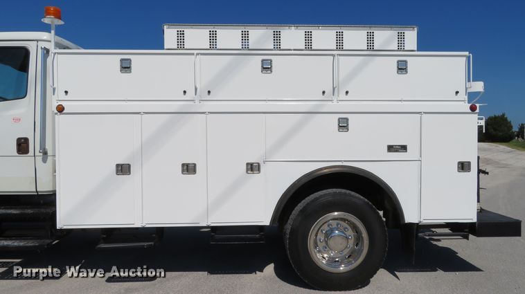 image for item DH1151 2001 Freightliner FL70  service truck