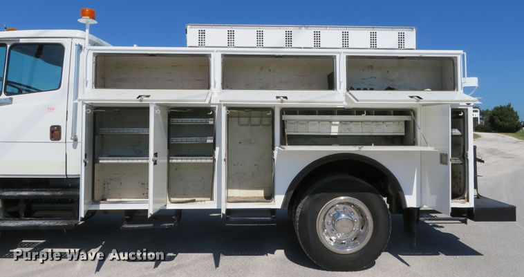 image for item DH1151 2001 Freightliner FL70  service truck