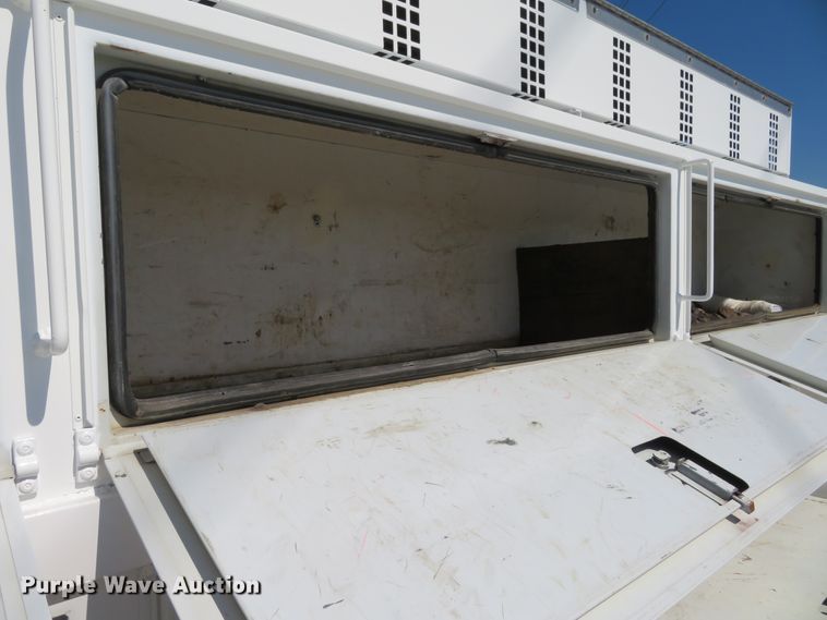 image for item DH1151 2001 Freightliner FL70  service truck