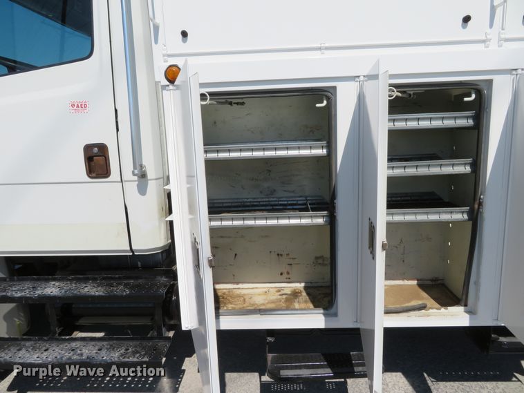 image for item DH1151 2001 Freightliner FL70  service truck