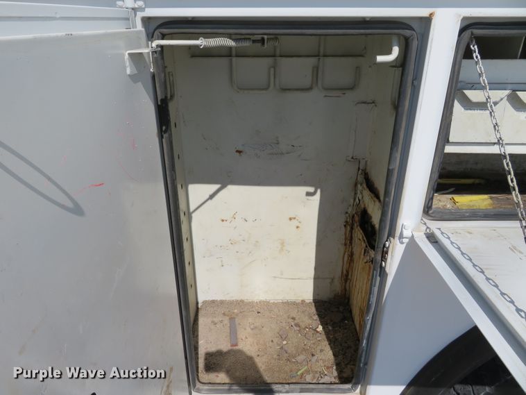 image for item DH1151 2001 Freightliner FL70  service truck