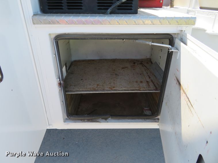 image for item DH1151 2001 Freightliner FL70  service truck