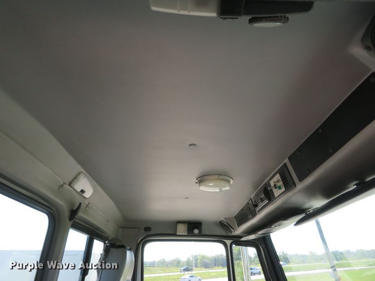 image for item DH1151 2001 Freightliner FL70  service truck