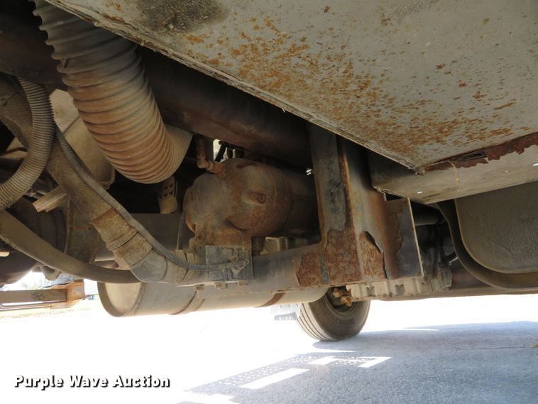 image for item DH1151 2001 Freightliner FL70  service truck