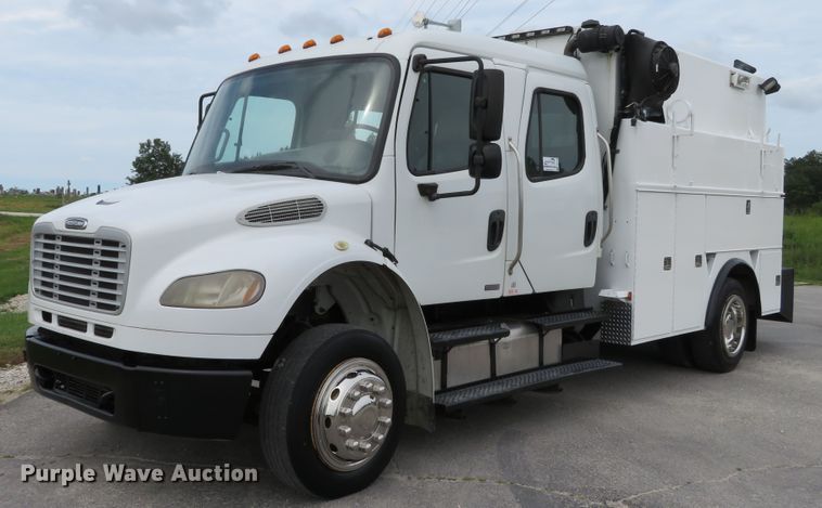 image for item DH1168 2010 Freightliner Business Class M2  utility truck