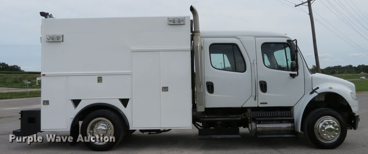 image for item DH1168 2010 Freightliner Business Class M2  utility truck