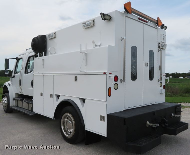 image for item DH1168 2010 Freightliner Business Class M2  utility truck