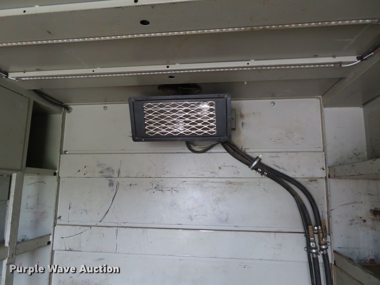 image for item DH1168 2010 Freightliner Business Class M2  utility truck