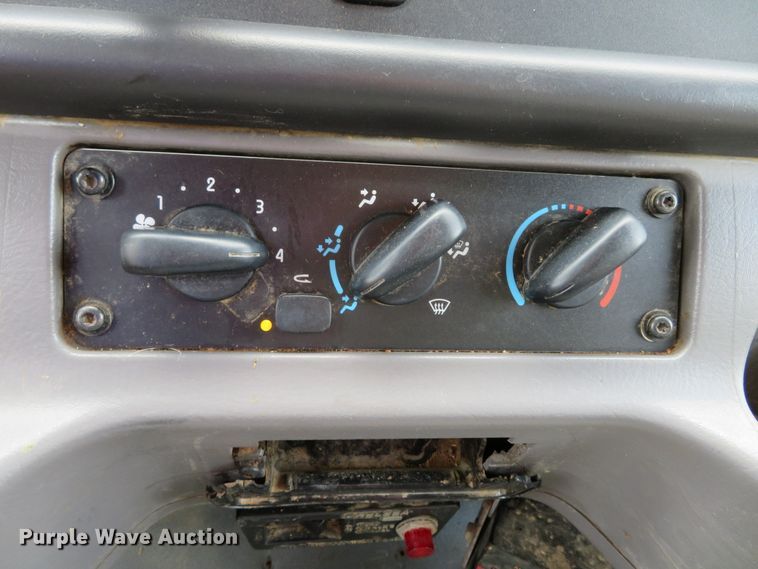 image for item DH1168 2010 Freightliner Business Class M2  utility truck