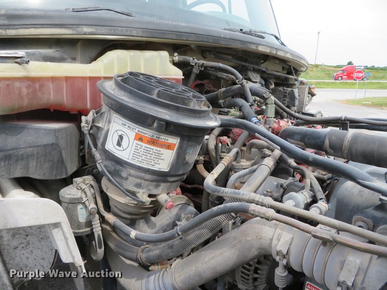 image for item DH1168 2010 Freightliner Business Class M2  utility truck