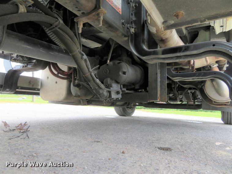 image for item DH1168 2010 Freightliner Business Class M2  utility truck