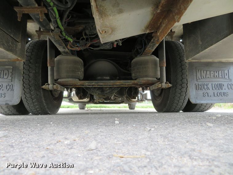 image for item DH1168 2010 Freightliner Business Class M2  utility truck