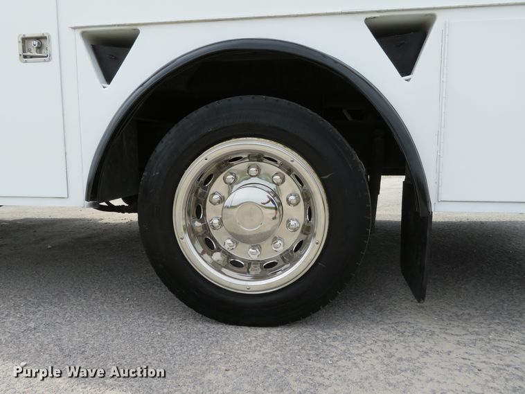 image for item DH1168 2010 Freightliner Business Class M2  utility truck